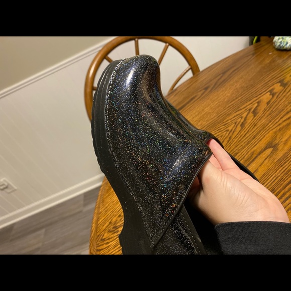 Dansko nursing clogs - Picture 5 of 7